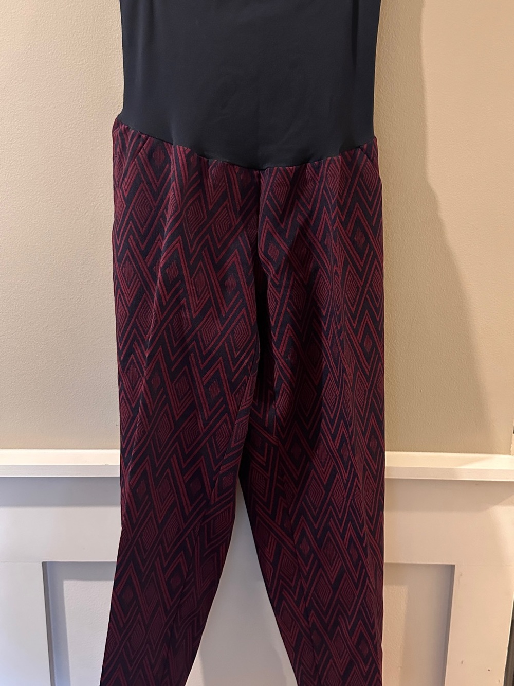 A Pea in the Pod Burgundy and Navy Geometric Straight-Leg Maternity Pants